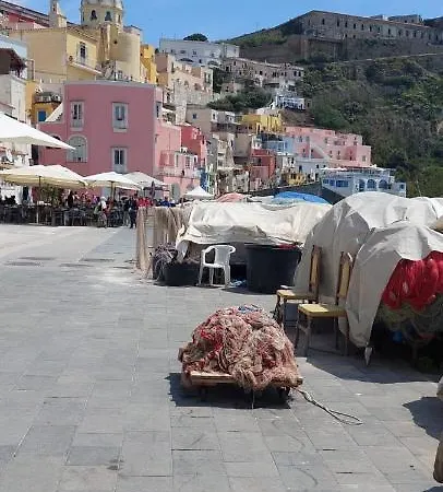 Happy House Corricella Vakantiehuis